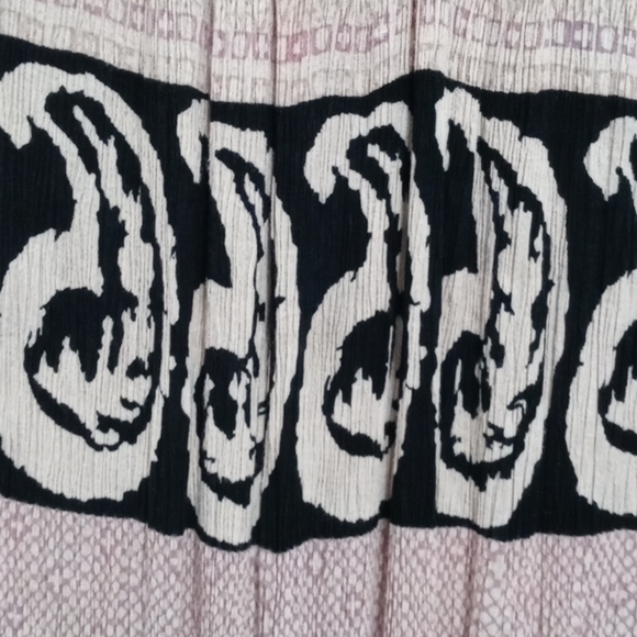 Dress - Picture 3 of 7